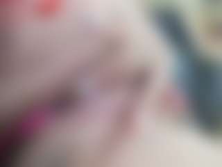 newlisa2018's Live Sex Cam Show