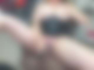 newlisa2018's Live Sex Cam Show