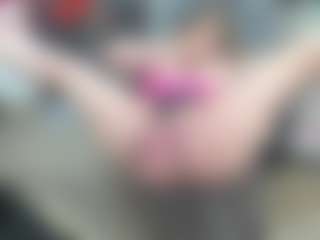 newlisa2018's Live Sex Cam Show