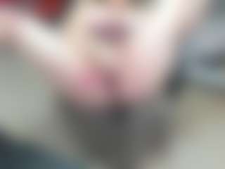 newlisa2018's Live Sex Cam Show