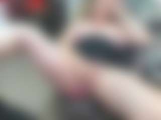 newlisa2018's Live Sex Cam Show