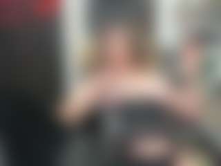 newlisa2018's Live Sex Cam Show