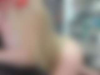 newlisa2018's Live Sex Cam Show