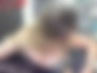 newlisa2018's Live Sex Cam Show