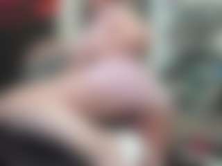 newlisa2018 MILF webcam performer live streaming