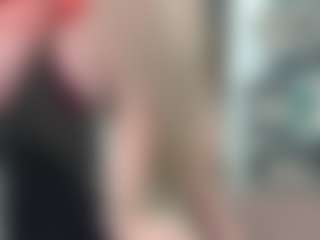 newlisa2018's Live Sex Cam Show