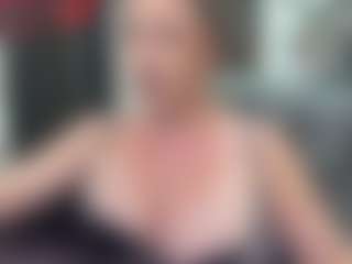 newlisa2018's Live Sex Cam Show