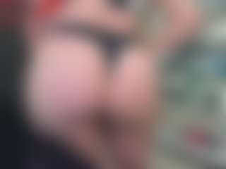 newlisa2018's Live Sex Cam Show