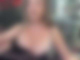 newlisa2018's Live Sex Cam Show