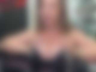 newlisa2018's Live Sex Cam Show