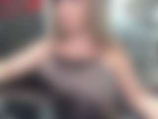 newlisa2018's Live Sex Cam Show