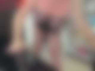 newlisa2018's Live Sex Cam Show