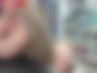 Live cam show with newlisa2018 - Big Tits MILF on Milf Play