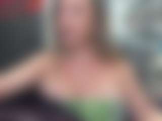 Live cam show with newlisa2018 - Handjob on Fit Hotties