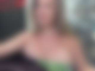 newlisa2018's Live Sex Cam Show