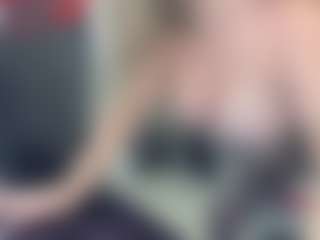 newlisa2018's Live Sex Cam Show