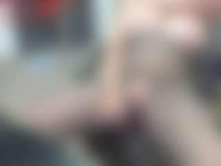 newlisa2018's Live Sex Cam Show