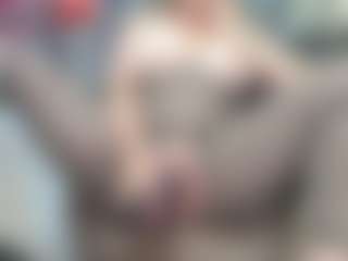 newlisa2018's Live Sex Cam Show