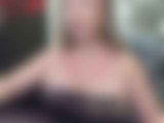 newlisa2018's Live Sex Cam Show