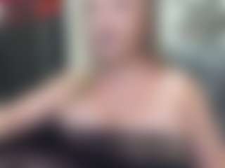 newlisa2018's Live Sex Cam Show