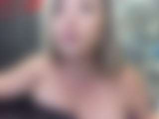 newlisa2018's Live Sex Cam Show