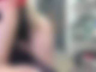 newlisa2018's Live Sex Cam Show
