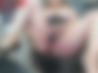 newlisa2018's Live Sex Cam Show