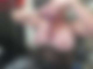 Live cam show with newlisa2018 - Spank on Camsoda