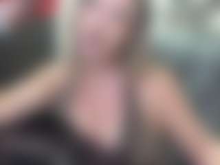 newlisa2018's Live Sex Cam Show