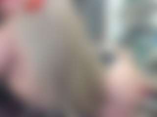 newlisa2018's Live Sex Cam Show