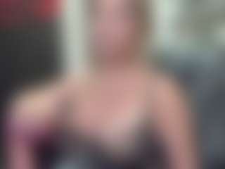 newlisa2018's Live Sex Cam Show