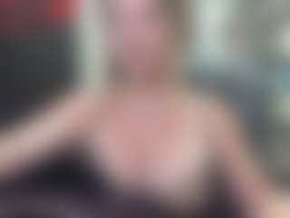 newlisa2018's Live Sex Cam Show