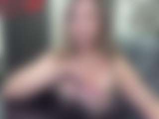 newlisa2018's Live Sex Cam Show