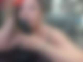 newlisa2018's Live Sex Cam Show