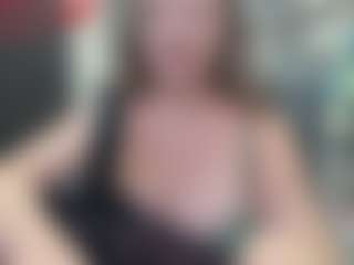 newlisa2018's Live Sex Cam Show