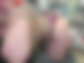 Live cam show with newlisa2018 - Blonde Hair MILF on Camsoda