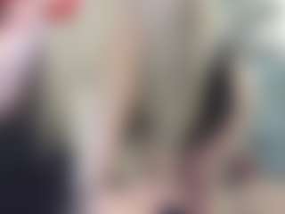 newlisa2018 MILF webcam performer live streaming