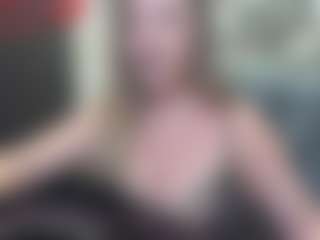 newlisa2018's Live Sex Cam Show