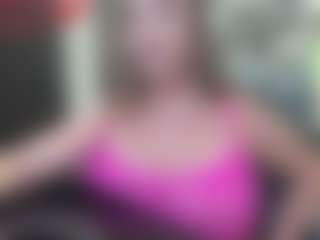 newlisa2018's Live Sex Cam Show