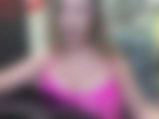 newlisa2018's Live Sex Cam Show