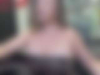 newlisa2018's Live Sex Cam Show