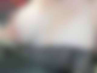 newlisa2018's Live Sex Cam Show
