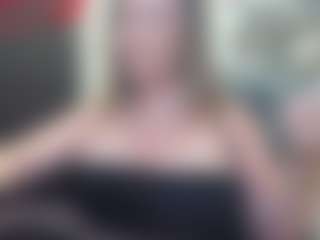 newlisa2018's Live Sex Cam Show