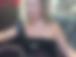 newlisa2018's Live Sex Cam Show