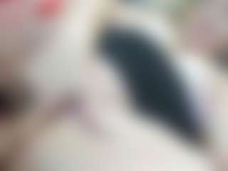 Live cam show with newlisa2018 - Sexwebcam Blonde Hair on Gym Cam Girls
