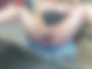 newlisa2018's Live Sex Cam Show