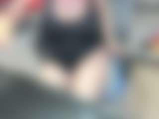 newlisa2018's Live Sex Cam Show