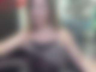 newlisa2018's Live Sex Cam Show