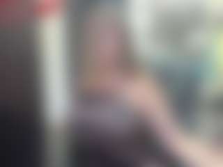 newlisa2018's Live Sex Cam Show