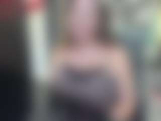 newlisa2018's Live Sex Cam Show